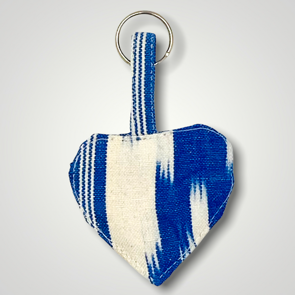 Schlüsselanhänger Mallorca blau Ikat 8 x 8 cm